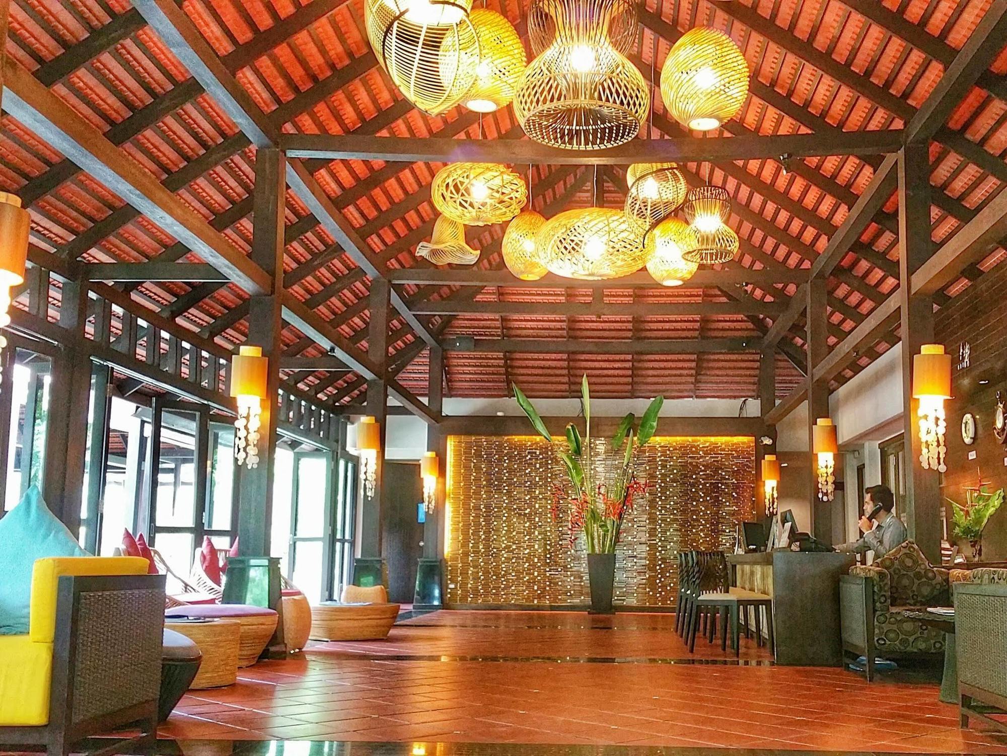 D Varee Mai Khao Beach Exterior photo